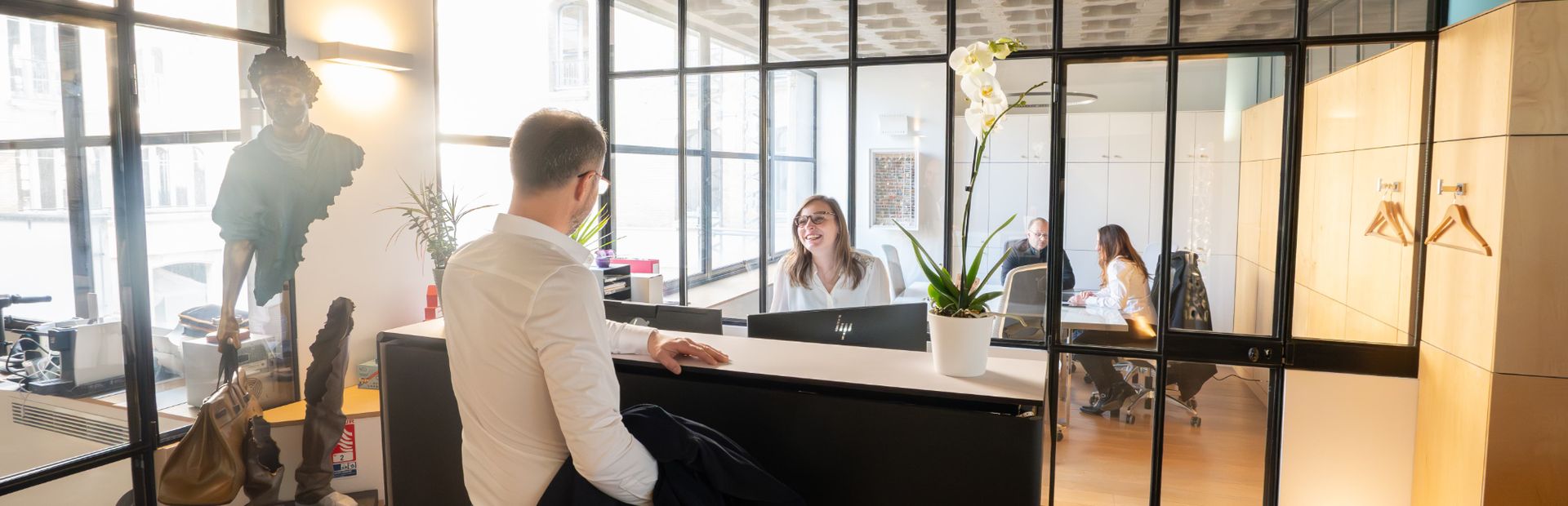 Collaborateurs SOFRAT au travail